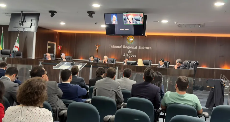 TRE-AL extingue ação contra Kelmann Vieira e mantém mandato do vereador